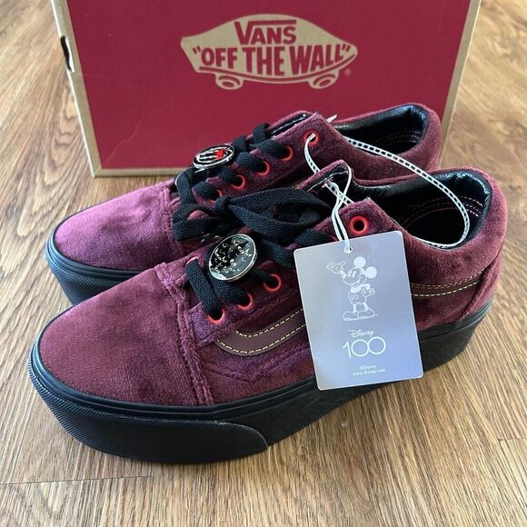 Vans Shoes - VANS Disney x Old Skool Stackform 'Poison Apple' lace up shoes sneakers sz8 new.